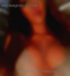 dee69dee females looking for adult fun